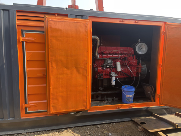 绥德哪些因素会影响 200KW 柴油发电机的燃油消耗率？