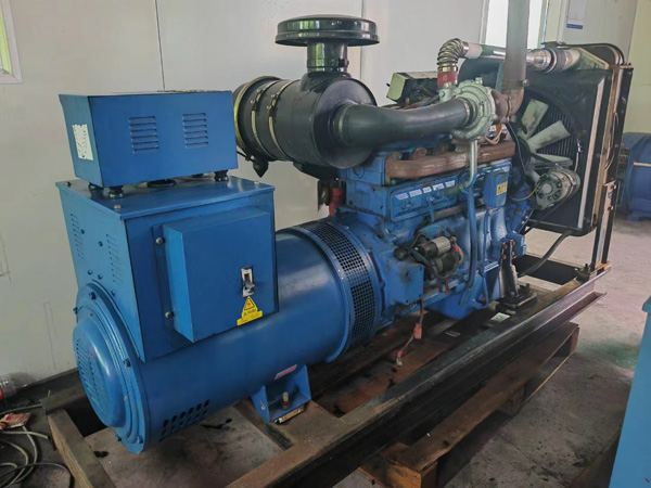 绥德100kW柴油发电机组使用多级机油有哪些优缺点？