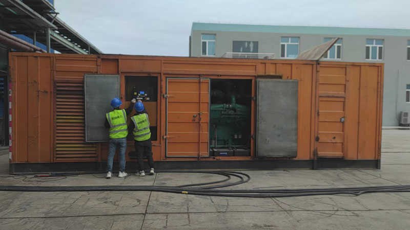 绥德如何检查柴油发电机组的机油油位？